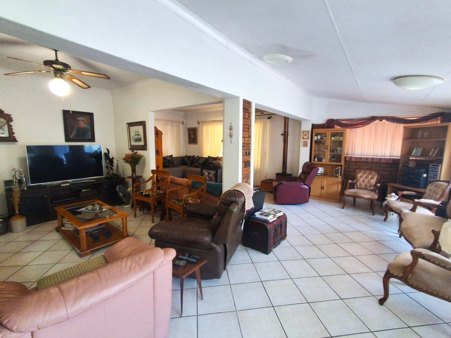 3 Bedroom Property for Sale in Ifafi North West